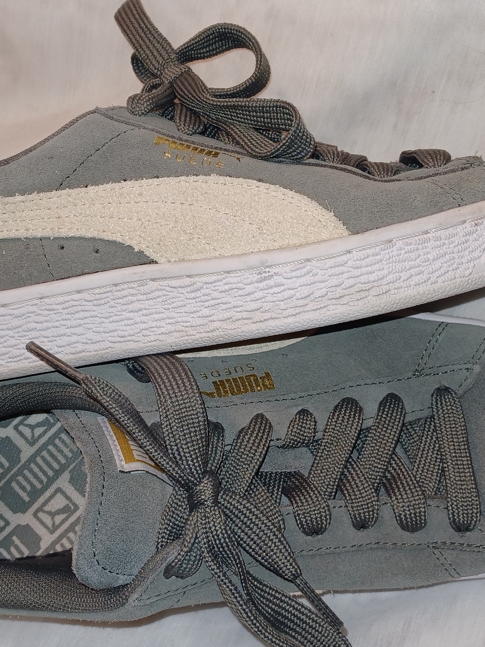 Puma Suede Classic Sneakers in Gray with White Formstrip